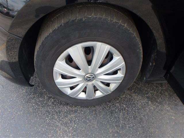 Volkswagen Jetta 2011 photo 31